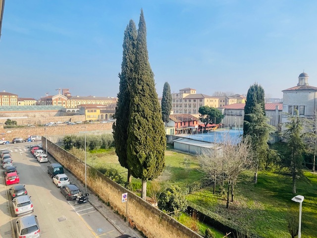 Verona Vendita Appartamento trilocale