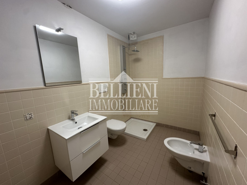 ARCUGNANO: in splendido contesto di pregio in posizione riservata immersa nel verde e a dieci min...