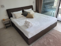 Appartamento come nuovo con vista lago e piscina