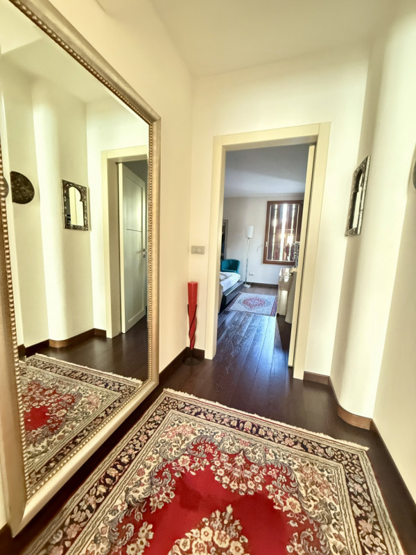 PONSO: paesino a 5 km da Este, contesto silenzioso ed immerso nel verde, ideale per gli amanti di...