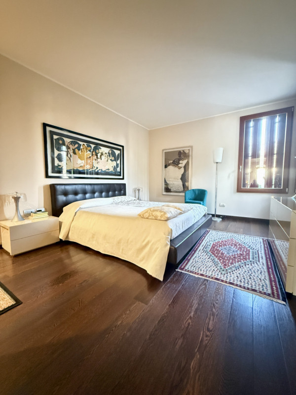 PONSO: paesino a 5 km da Este, contesto silenzioso ed immerso nel verde, ideale per gli amanti di...