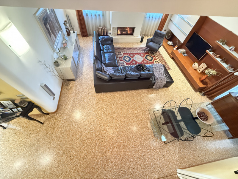 PONSO: paesino a 5 km da Este, contesto silenzioso ed immerso nel verde, ideale per gli amanti di...