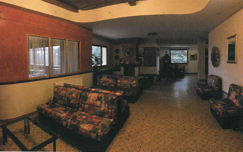 Situato nel cuore dei suggestivi Colli Euganei, dichiarati Patrimonio dell'Umanità dall'UNESCO, q...