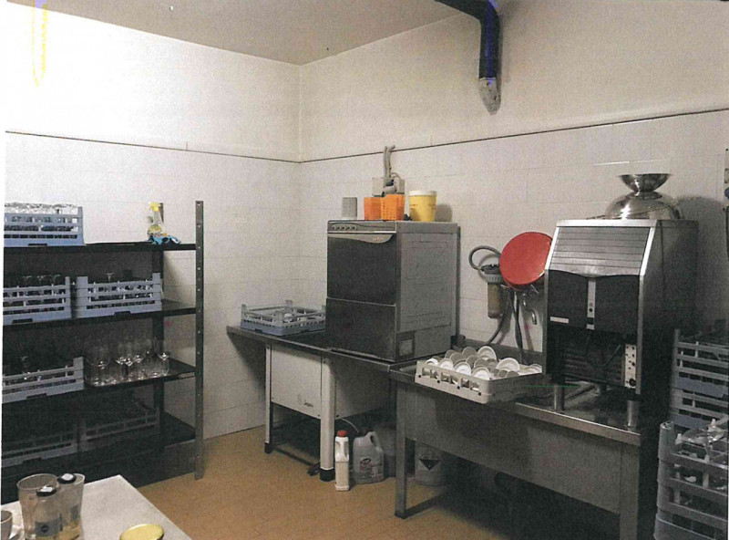 Situato nel cuore dei suggestivi Colli Euganei, dichiarati Patrimonio dell'Umanità dall'UNESCO, q...