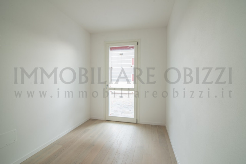 ALBIGNASEGO San Giacomo vendesi appartamento con tre camere al secondo e ultimo piano in pronta c...