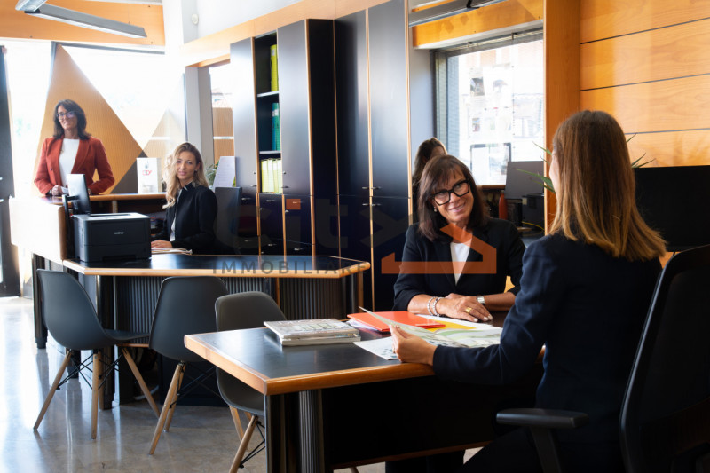 OFFERTA COWORKING! Affittasi DUE STANZE ad uso ufficio in Centro a Bassano.
L'ufficio, ubicato al...