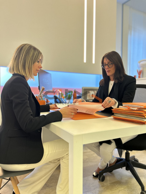 OFFERTA COWORKING! Affittasi DUE STANZE ad uso ufficio in Centro a Bassano.
L'ufficio, ubicato al...