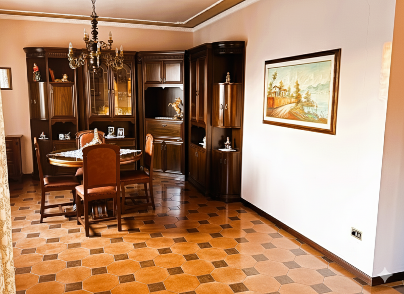 Nel cuore pulsante di Masi, affacciata direttamente sulla Piazza principale, proponiamo in vendit...