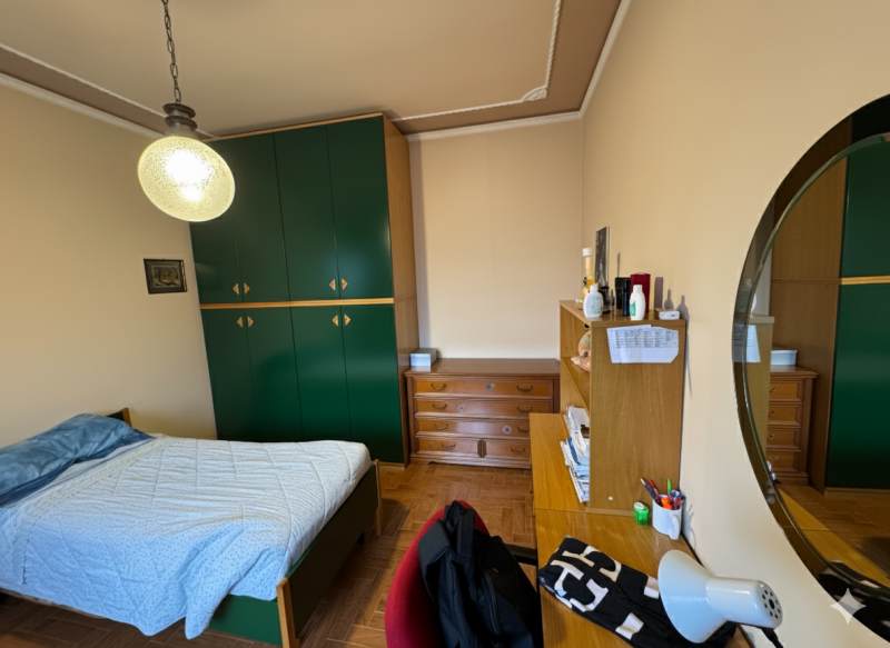 Nel cuore pulsante di Masi, affacciata direttamente sulla Piazza principale, proponiamo in vendit...