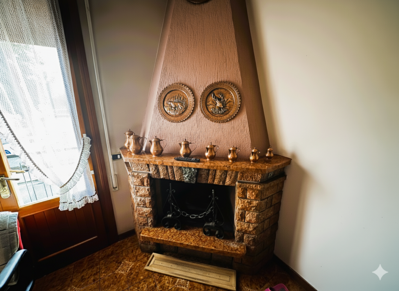 Nel cuore pulsante di Masi, affacciata direttamente sulla Piazza principale, proponiamo in vendit...