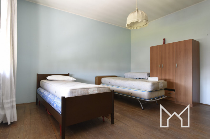 CAMPAGNARI-  In zona tranquilla e comoda a tutti i servizi, proponiamo abitazione indipendente ed...