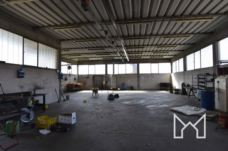 CAMPAGNARI-  In zona tranquilla e comoda a tutti i servizi, proponiamo abitazione indipendente ed...