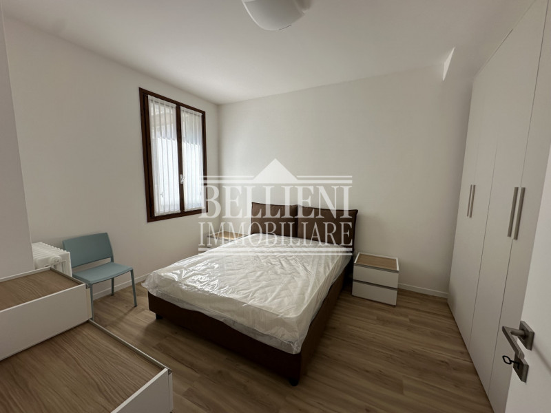 PIAZZA DELLE POSTE: Vicino ad una delle più belle Piazze del Centro Storico di Vicenza proponiamo...