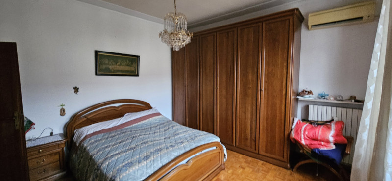 VIGONZA CENTRO In posizione centrale e tranquilla, su strada poco trafficata e comoda a tutti i s...