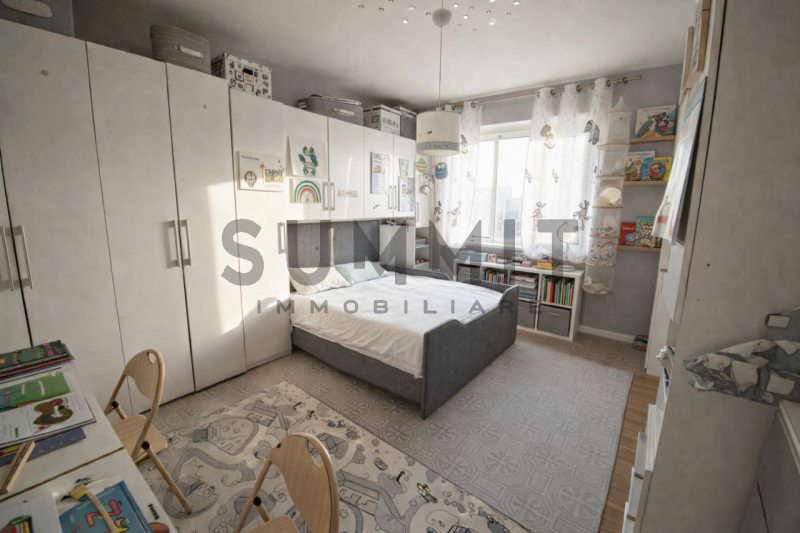 SCHIO - Magrè: In zona residenziale tranquilla INTERA BIFAMILIARE sovrapposta su lotto di 950 mq ...