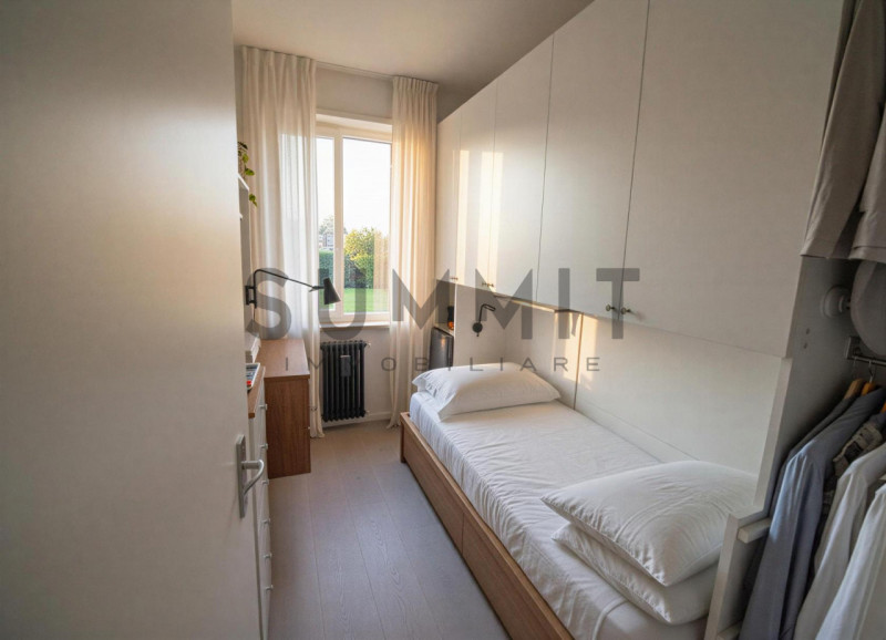 SCHIO - Magrè: In zona residenziale tranquilla INTERA BIFAMILIARE sovrapposta su lotto di 950 mq ...