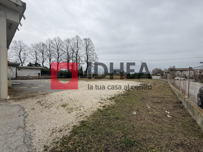 SILEA – VIA POSTUMIA

Riferimento: FUS1

L’agenzia immobiliare Idhea ha il piacere di presentarvi...
