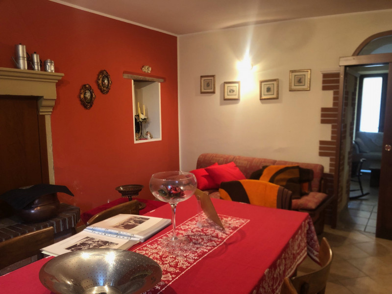 In una delle zone residenziali più ricercate di Brogliano, nella tranquilla e soleggiata area di ...