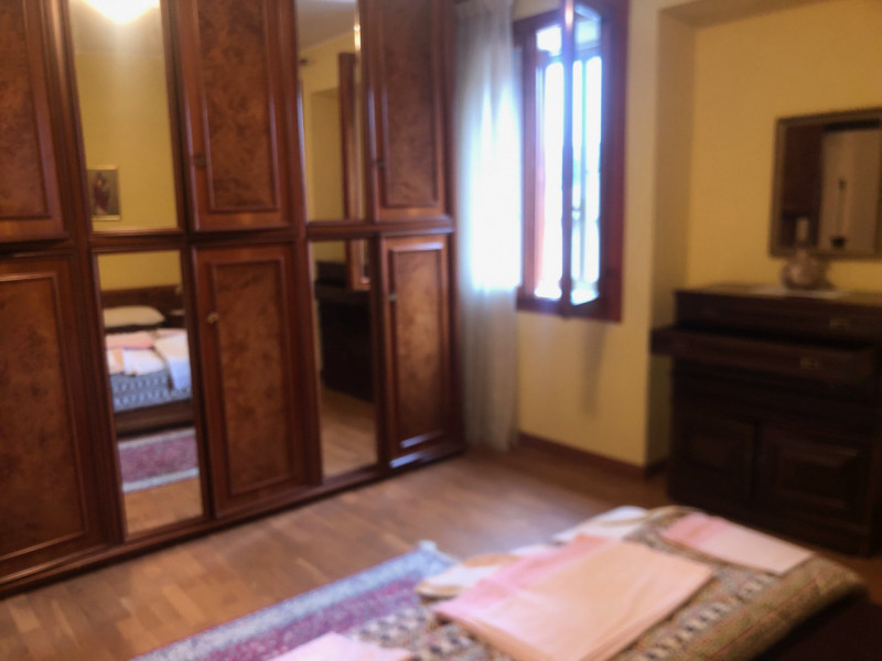 In una delle zone residenziali più ricercate di Brogliano, nella tranquilla e soleggiata area di ...