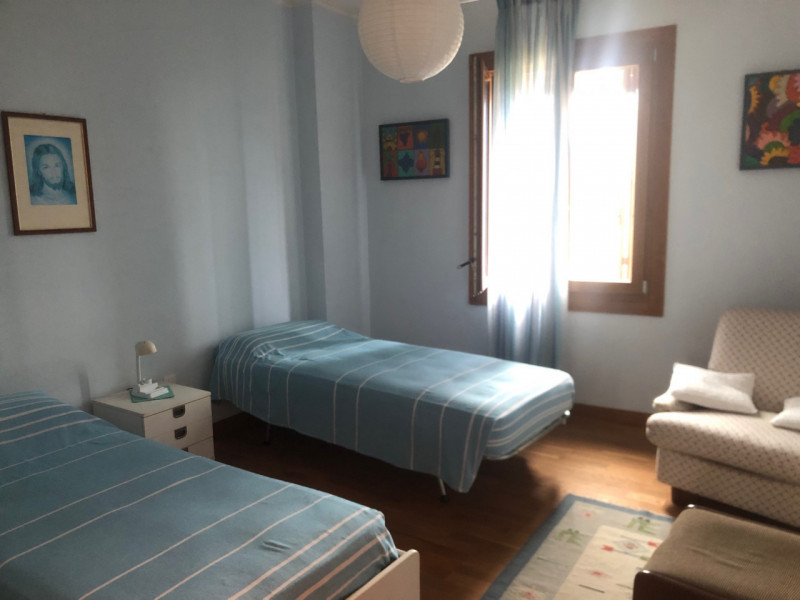 In una delle zone residenziali più ricercate di Brogliano, nella tranquilla e soleggiata area di ...