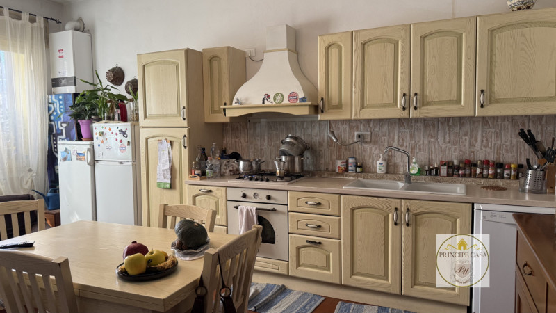 Rif.salz18.
 IN ESCLUSIVA proponiamo in vendita nel centro di Saletto (Borgo Veneto) e favorita d...