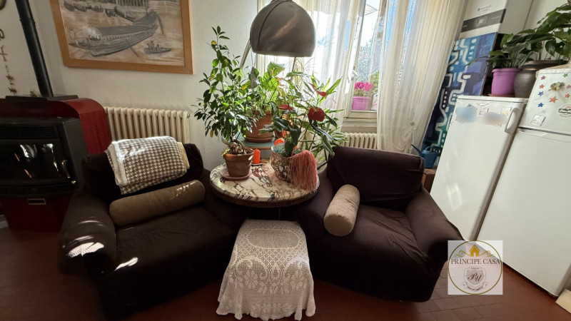 Rif.salz18.
 IN ESCLUSIVA proponiamo in vendita nel centro di Saletto (Borgo Veneto) e favorita d...