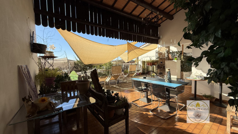 Rif.salz18.
 IN ESCLUSIVA proponiamo in vendita nel centro di Saletto (Borgo Veneto) e favorita d...