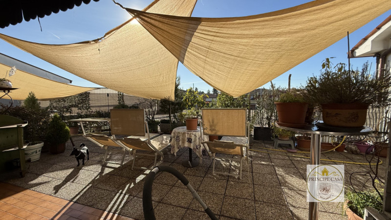 Rif.salz18.
 IN ESCLUSIVA proponiamo in vendita nel centro di Saletto (Borgo Veneto) e favorita d...