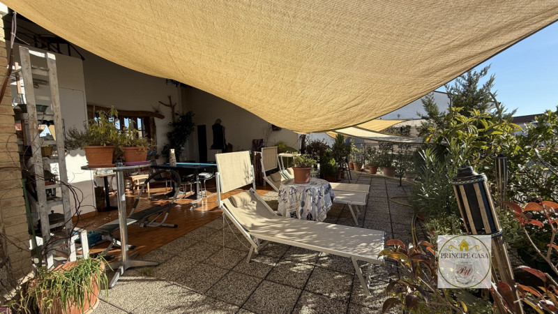 Rif.salz18.
 IN ESCLUSIVA proponiamo in vendita nel centro di Saletto (Borgo Veneto) e favorita d...