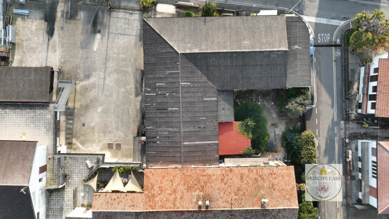 Rif.salz18.
 IN ESCLUSIVA proponiamo in vendita nel centro di Saletto (Borgo Veneto) e favorita d...