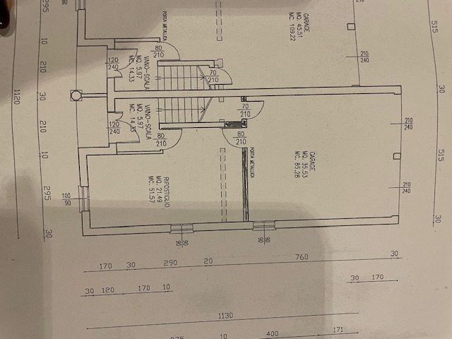 CAMPODARSEGO-Reschigliano:zona centrale e comoda a tutti i servizi, vendesi porzione di schiera a...