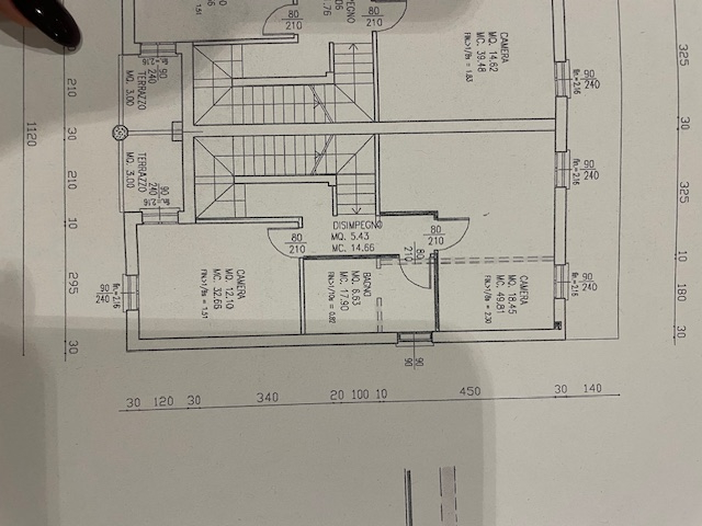 CAMPODARSEGO-Reschigliano:zona centrale e comoda a tutti i servizi, vendesi porzione di schiera a...
