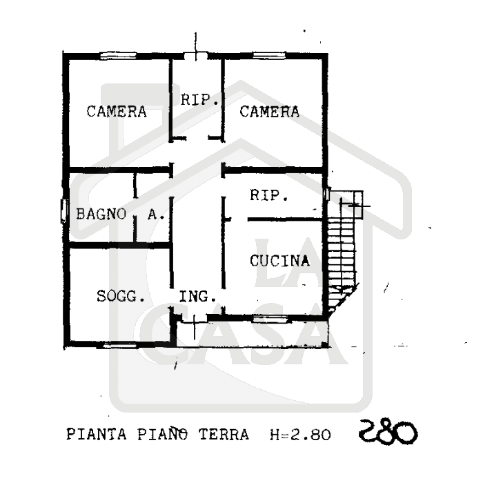 TORREGLIA - Nel cuore di Torreglia, in una posizione centralissima ma allo stesso tempo riservata...