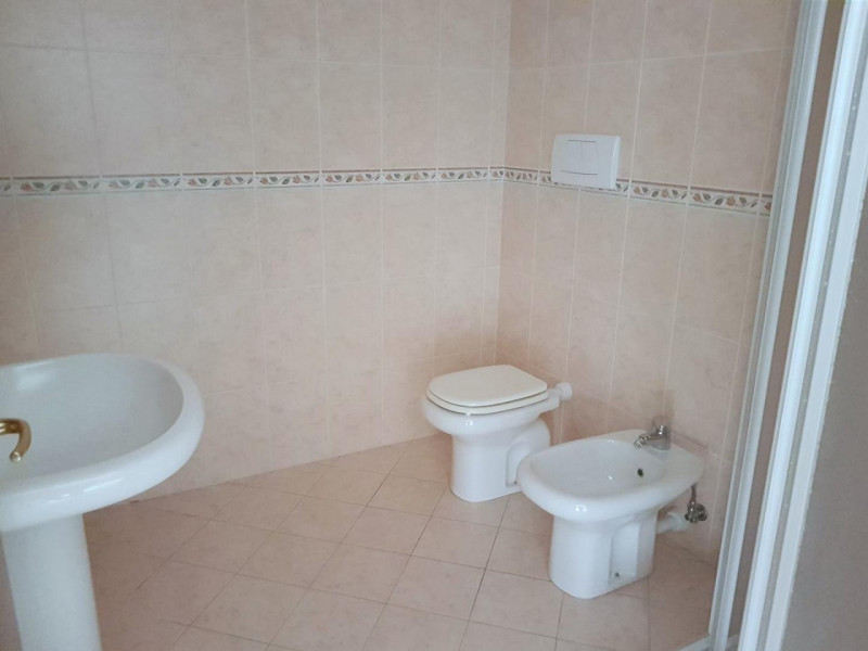 ABANO TERME Situato nel cuore di Abano Terme, a pochi passi dal centro, proponiamo un grazioso ap...