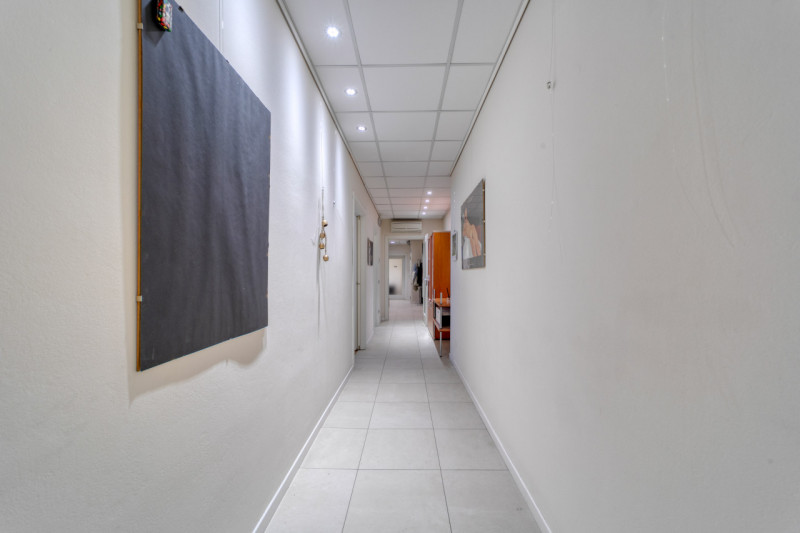 CANONE DI LOCAZIONE al mese 350 euro + 150 euro di spese per manutenzione continua e comprendono:...