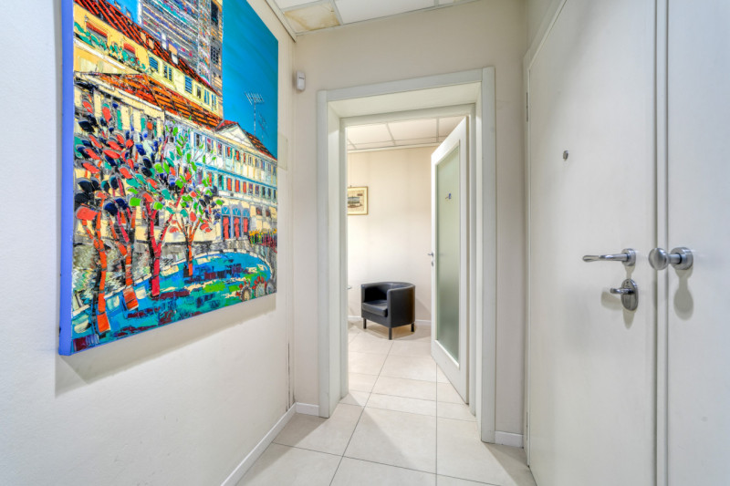 CANONE DI LOCAZIONE al mese 350 euro + 150 euro di spese per manutenzione continua e comprendono:...