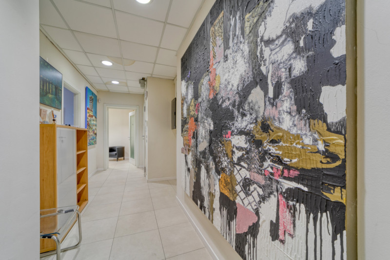 CANONE DI LOCAZIONE al mese 350 euro + 150 euro di spese per manutenzione continua e comprendono:...