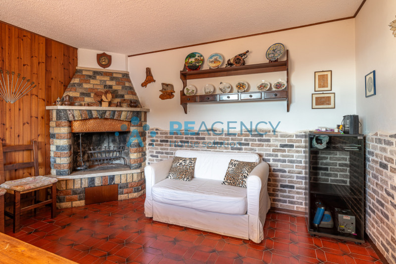 Nogarole Vicentino -  proponiamo in vendita un'impeccabile villa singola su un lotto recintato di...