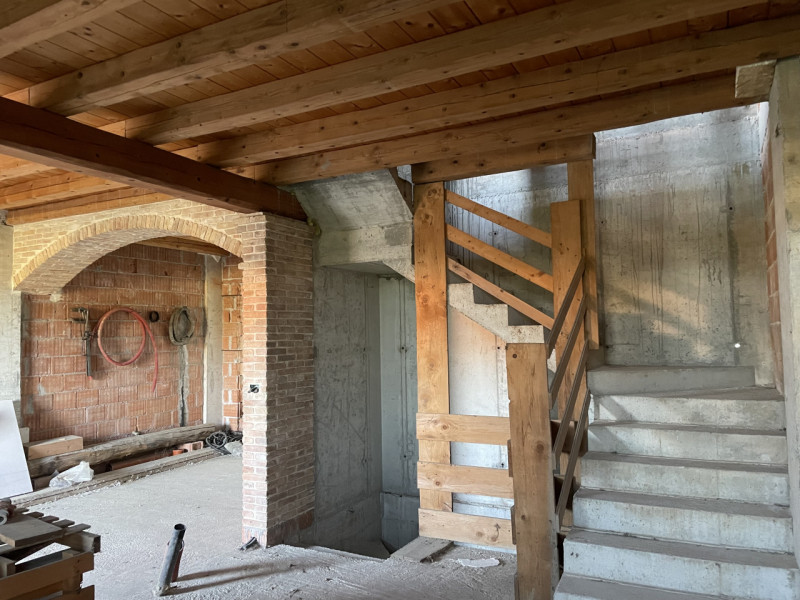 NOSTRA ESCLUSIVA: In centro a Villa d'Asolo in contesto residenziale siamo a proporre una schiera...
