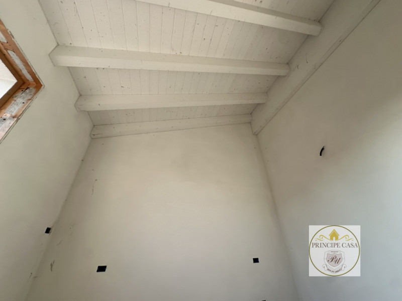 Riferimento immobile:FB102

Si propone nuova bifamiliare in fase di completamento collocata nella...