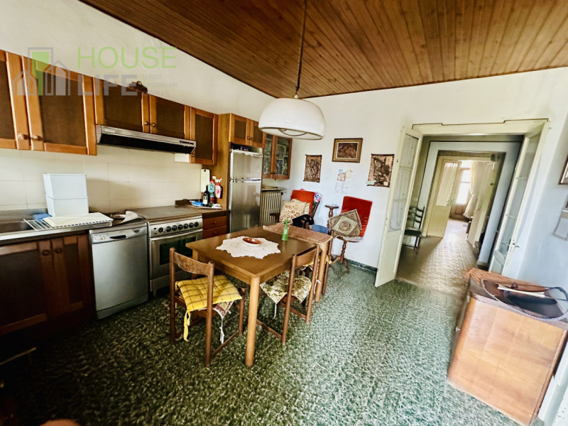 COLCERESA - Mason Vicentino: Casa completamente indipendente, caratterizzata da ambienti ampi e l...