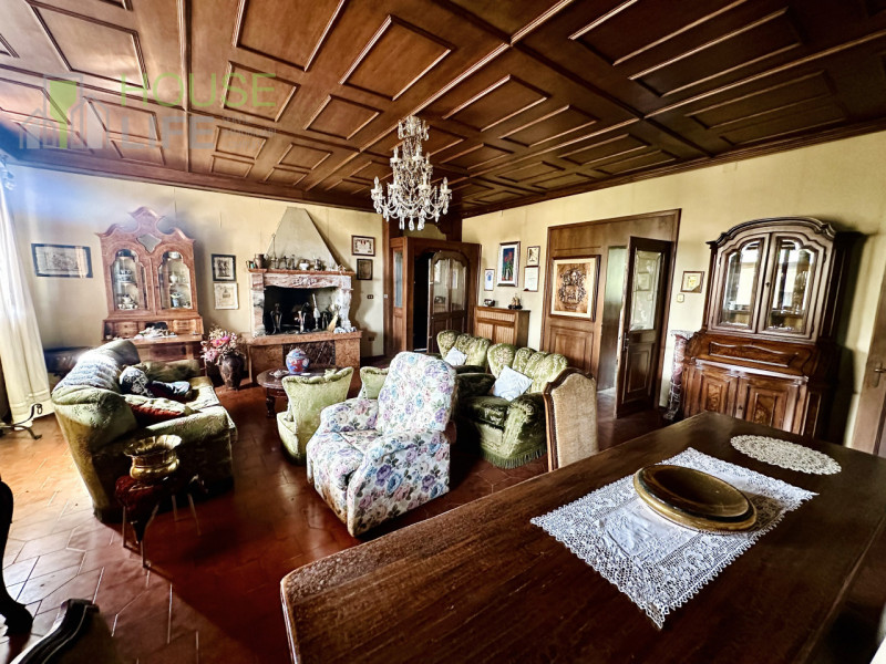 COLCERESA - Mason Vicentino: Casa completamente indipendente, caratterizzata da ambienti ampi e l...