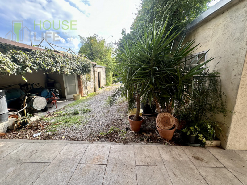 COLCERESA - Mason Vicentino: Casa completamente indipendente, caratterizzata da ambienti ampi e l...