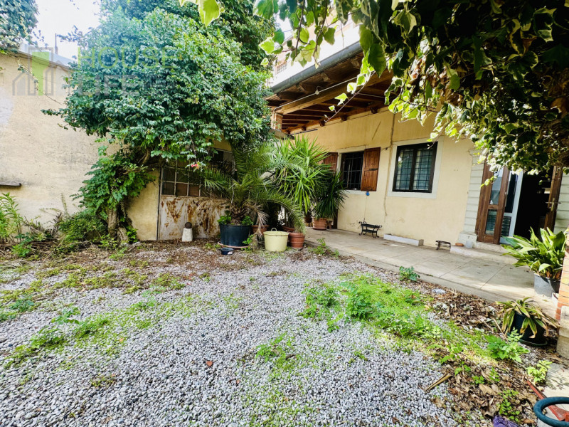 COLCERESA - Mason Vicentino: Casa completamente indipendente, caratterizzata da ambienti ampi e l...