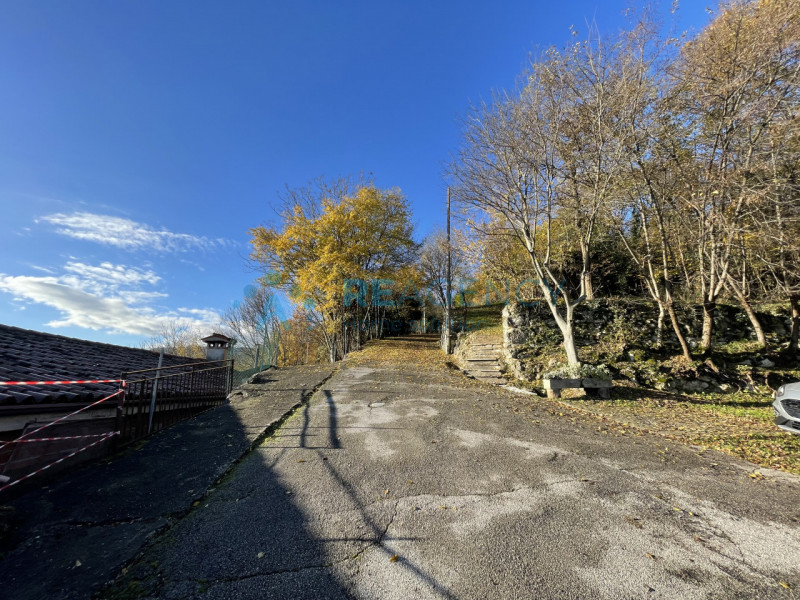 ALTAVILLA VICENTINA

Stai cercando una casa singola da ristrutturare in posizione panoramica?
Pre...