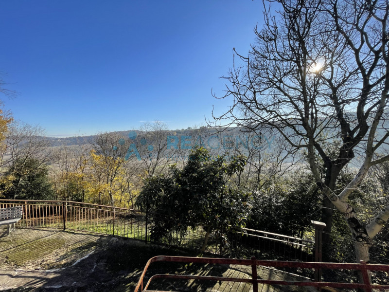 ALTAVILLA VICENTINA

Stai cercando una casa singola da ristrutturare in posizione panoramica?
Pre...