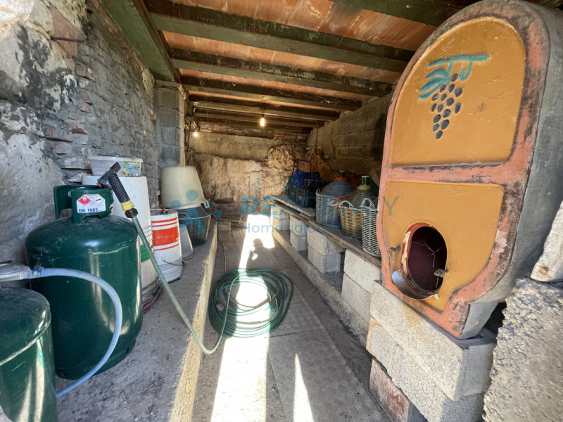 ALTAVILLA VICENTINA

Stai cercando una casa singola da ristrutturare in posizione panoramica?
Pre...