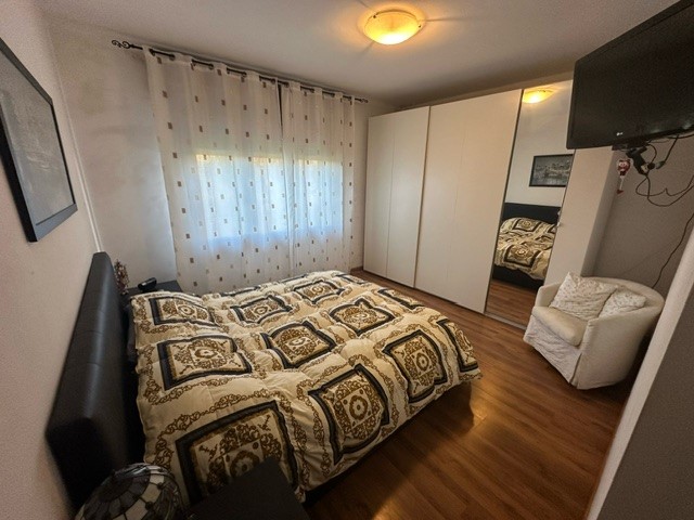 VIGODARZERE: Classe Energetica F - EPgl,nren 275,76 Kwh/mq. anno.
Proponiamo multiproprietà su lo...