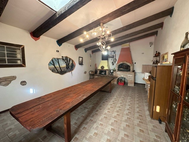 VIGODARZERE: Classe Energetica F - EPgl,nren 275,76 Kwh/mq. anno.
Proponiamo multiproprietà su lo...