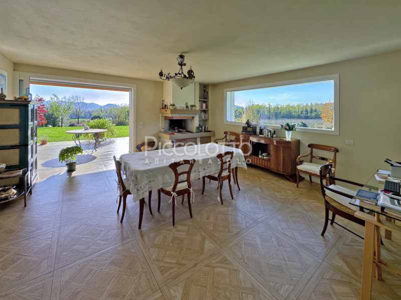 Rif. V5185 - Cavaso del Tomba, villa singola in tranquilla e privilegiata posizione panoramica im...